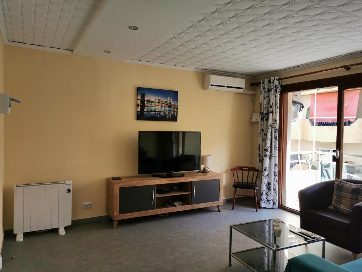 Apartamentos Gladys Moraira Luaran gambar